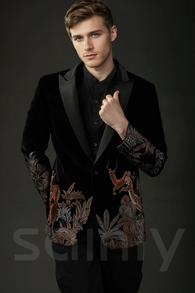 embroidery-two-piece-black-suit-designer-suit-velvet-suits-for-men