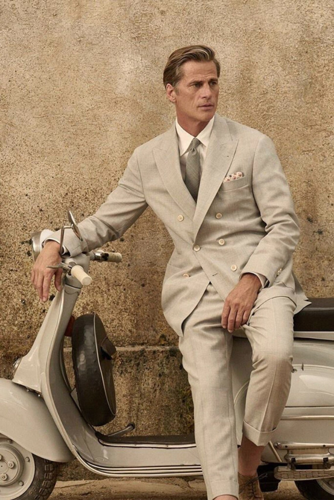 Classy Double Breast Two Piece beige Mens Suit for Wedding Engagement Prom Groom wear Groomsmen Suits