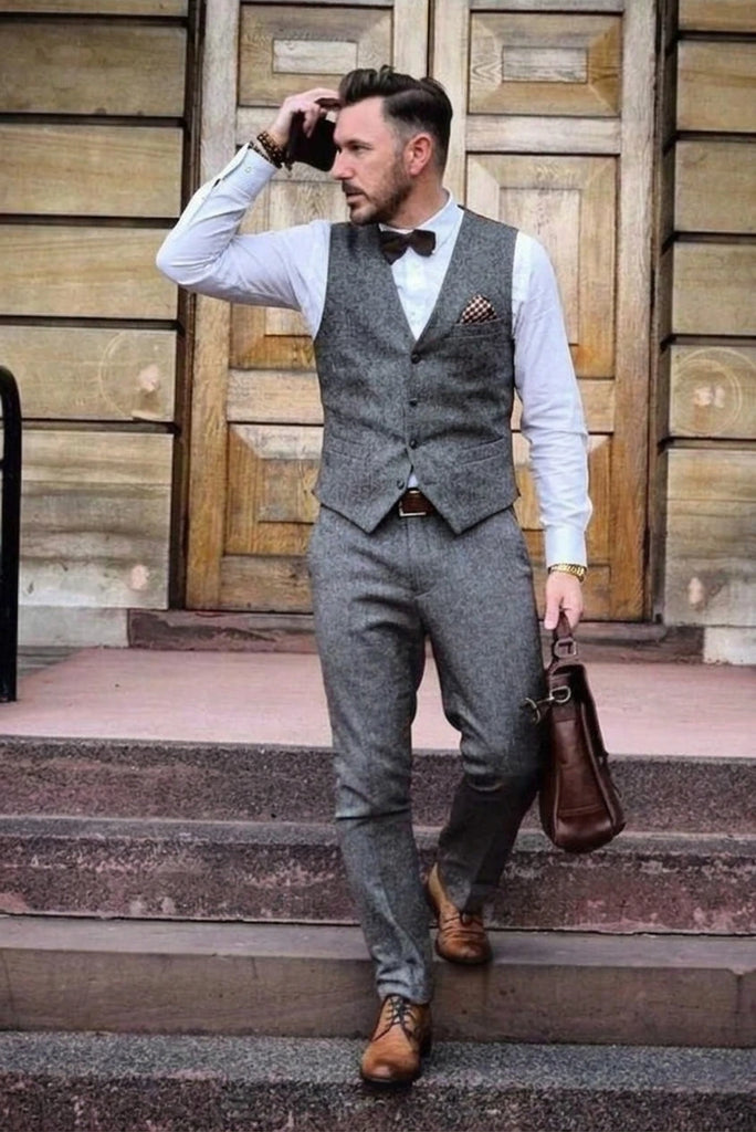 Grey Tweed Vest With Pant Collection Stylish Winter Wear For Him 36 / 26 Grey Tweed Vest With Pant Collection Stylish Winter Wear For Him 36 / 26