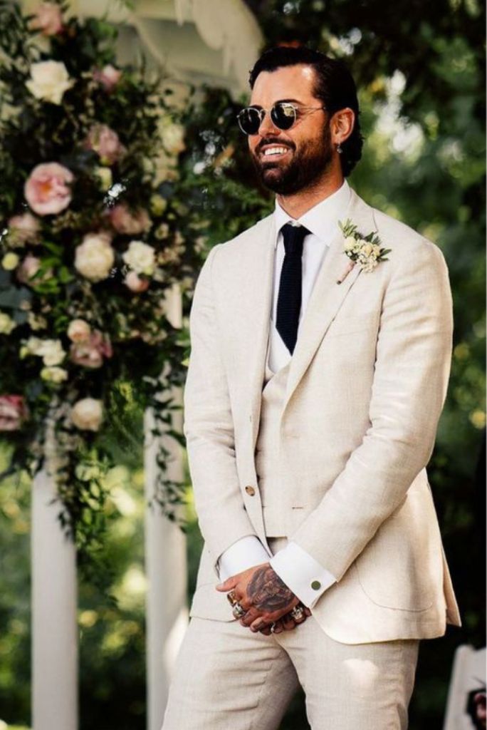 Mens Beige 3 Piece Suit Wedding Wear Formal Elegant Bespoke Suits Groomsmen Tailoring Suit Gift For Him