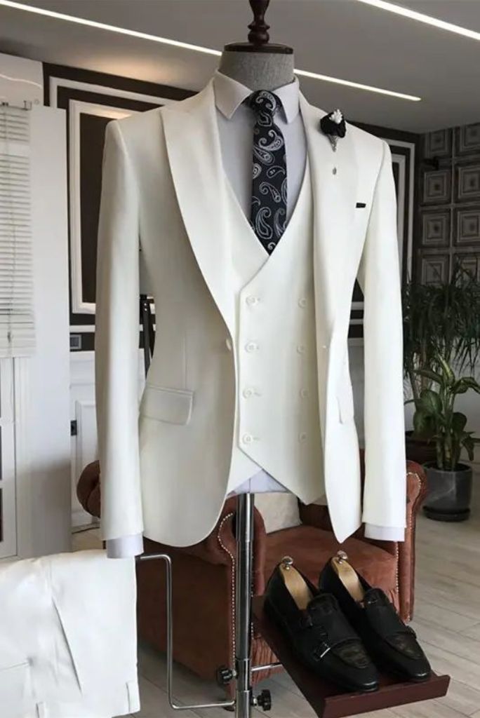 White Wedding Suit - Purity and Classic - Spring and Summer Weddings