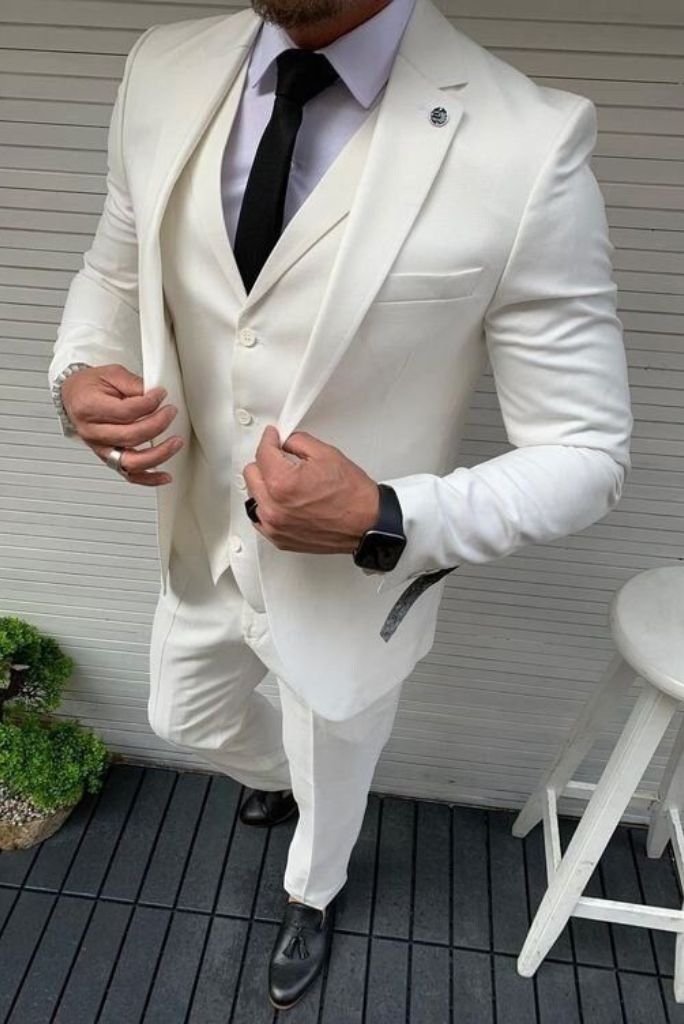 Setup your men's fashion with a Stylish Off-White Suit
