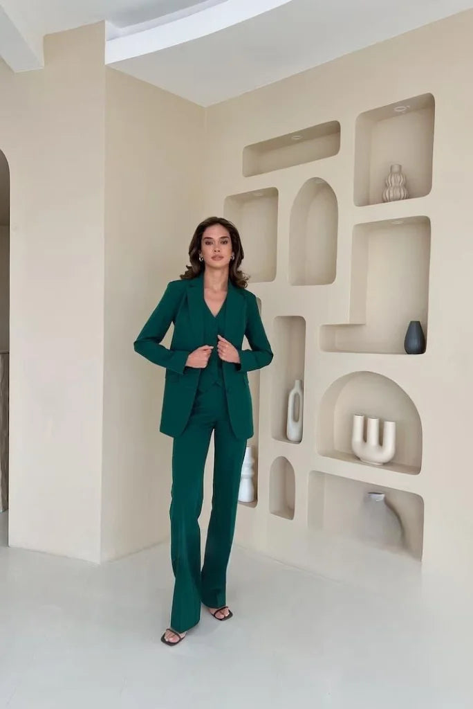 Women's Teal Green 3 Piece Suit, Formal Suit for Office and Business Meetings 44 / 38