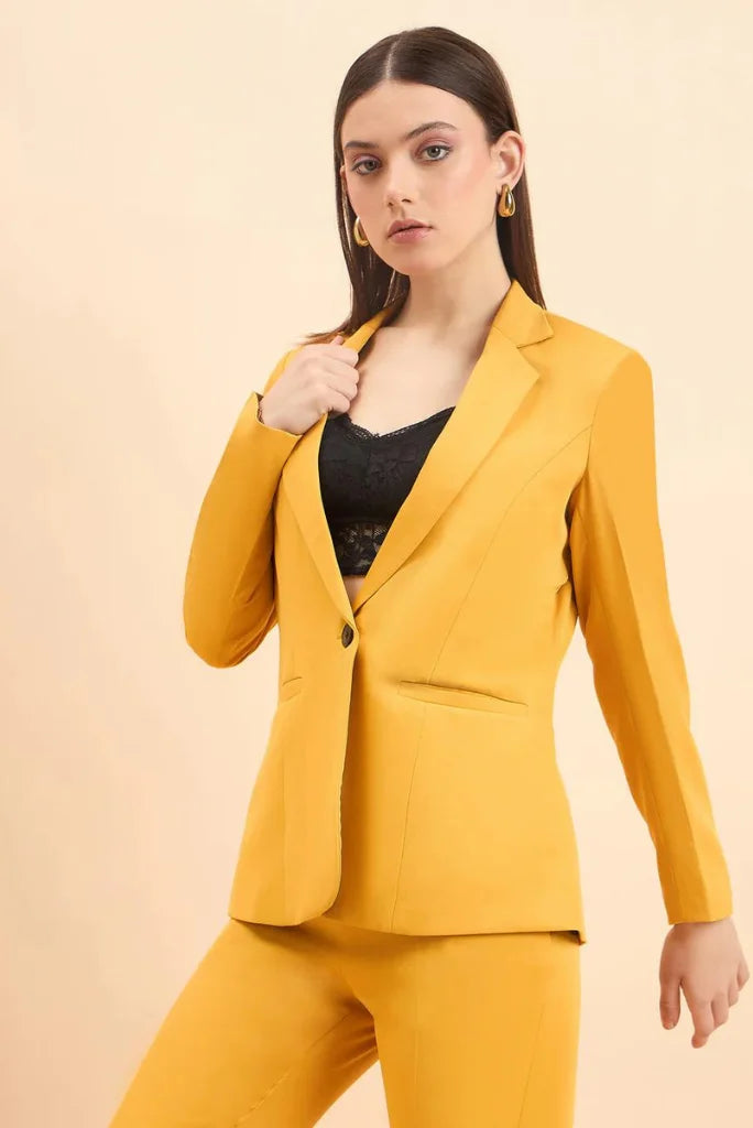 Women Yellow Notched Lapel Blazer Pant Suit, Casual Long Sleeve Solid 2 Piece Suit 40 / 32