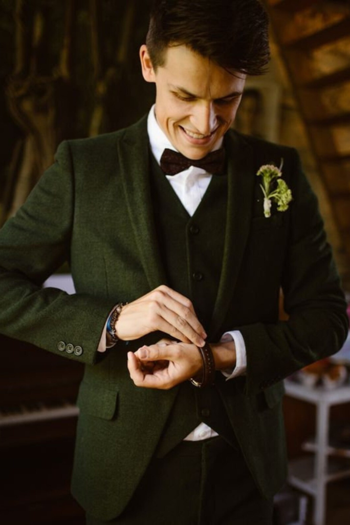 Men Green Tweed Suit Winter Wedding Suit Groomsmen Suit Winter Sainly