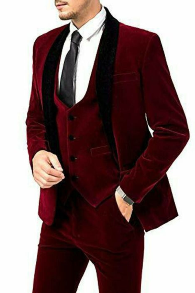 Men Maroon Velvet Tuxedo Suit 3 Piece Suit Winter Wedding Suit Sainly